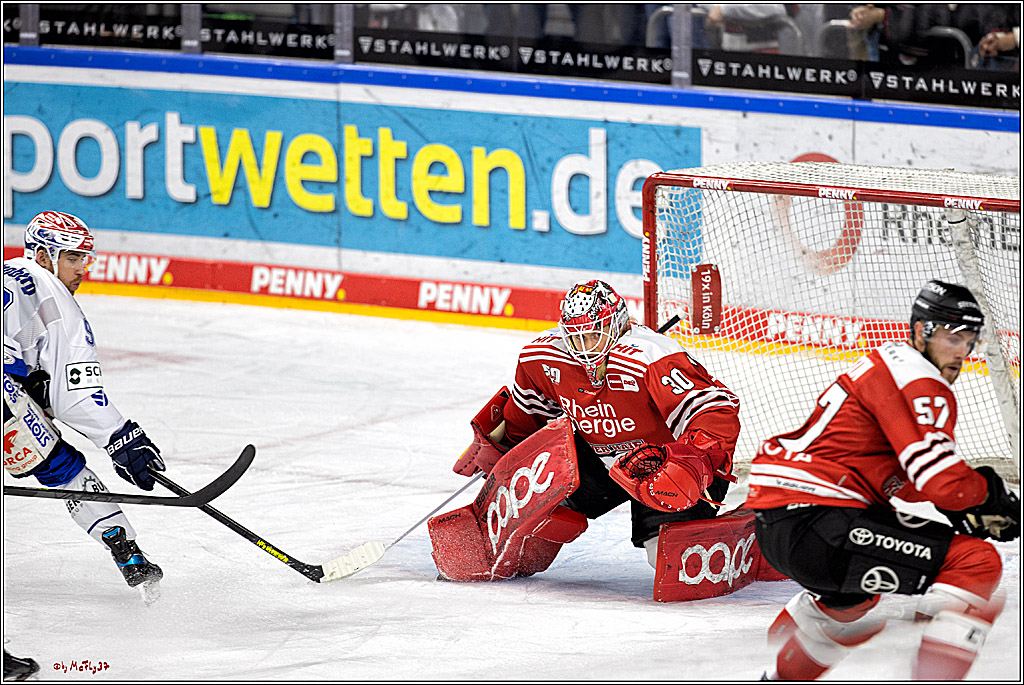 PENNY DEL;  Kölner Haie - Schwenninger Wild Wings; Köln, 06.12.2022